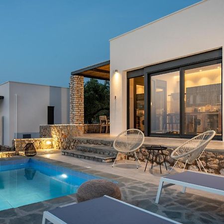 Kalianeika Casatino Villas מראה חיצוני תמונה