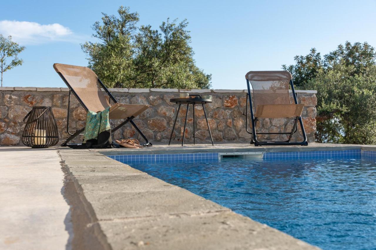 Kalianeika Casatino Villas מראה חיצוני תמונה