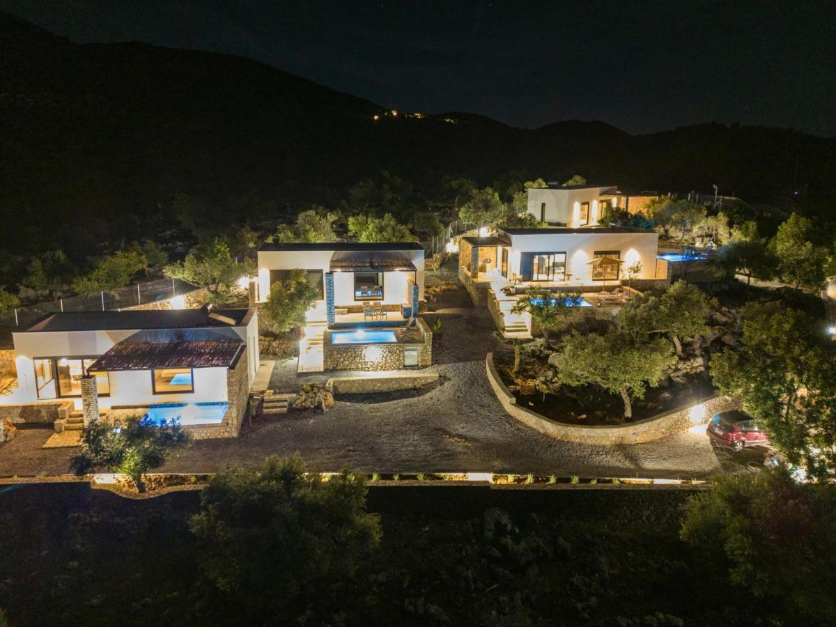 Kalianeika Casatino Villas מראה חיצוני תמונה